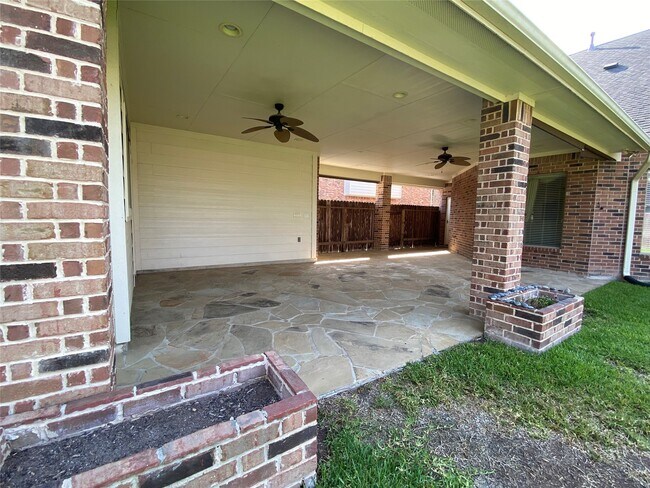 Building Photo - 21419 Delta Spring Ln