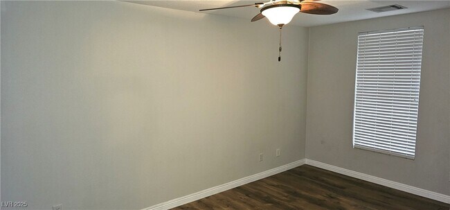 Building Photo - 10618 Bonnyhill St