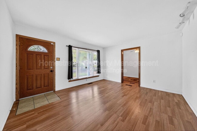 Building Photo - 1459 Redman Blvd