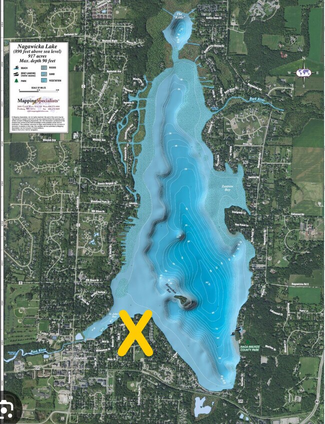 Location of the apartment across the street from Lake and Lagoon - 721 Oneida St