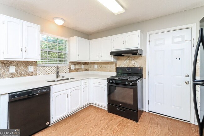 Building Photo - 1630 Carrie Spring