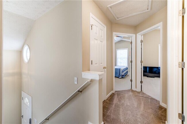 Building Photo - 13226 Aventide Ln