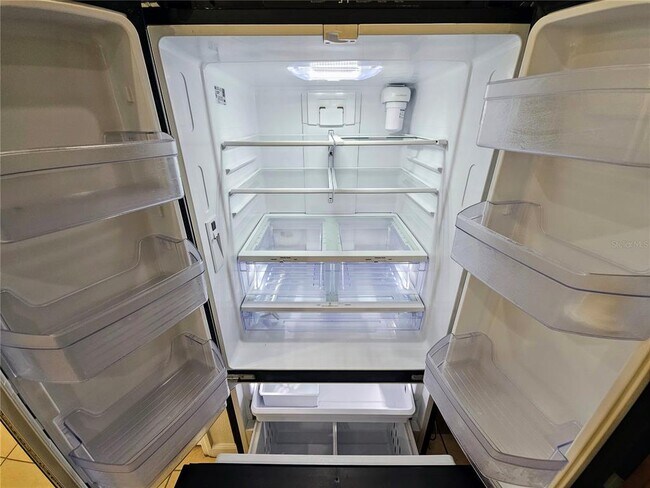 Building Photo - 1875 Portofino Meadows Blvd