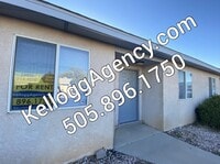 Building Photo - 2BR/1Bath - 4 Plex in Rio Rancho