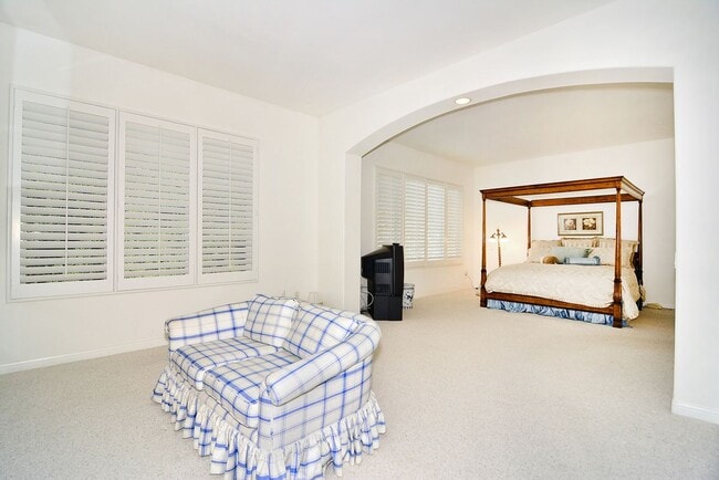 Building Photo - 25339 Prado De Los Arboles