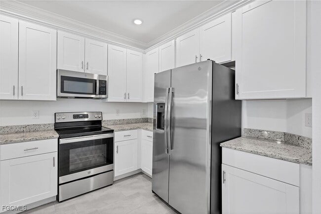 Building Photo - 12062 Via Lighthouse Ln