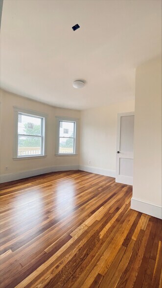 Building Photo - 96 Brayton Rd