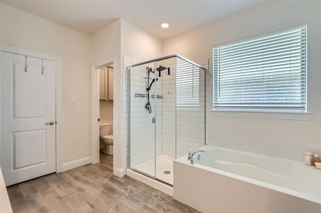 Building Photo - 10917 Ranchera Dr