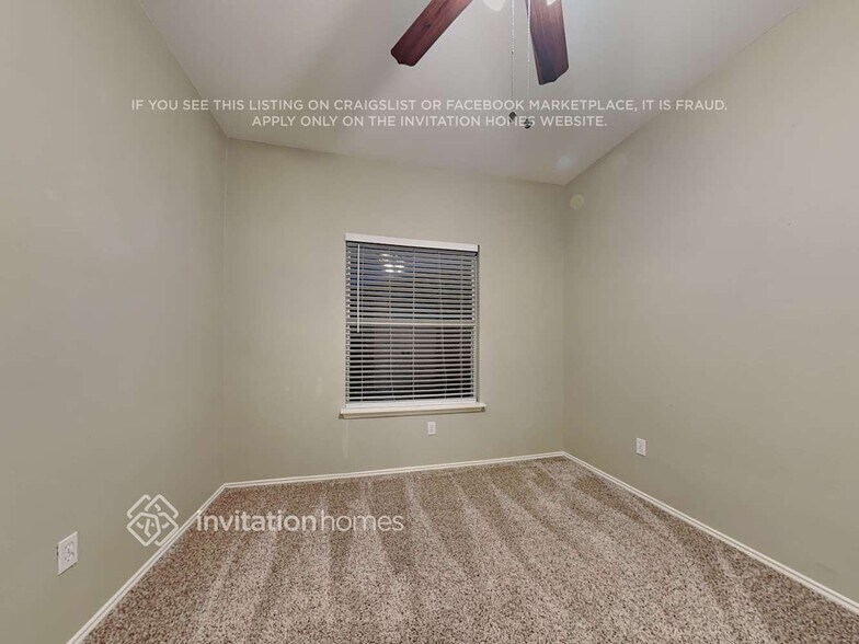 Building Photo - 6717 Flamewood Dr