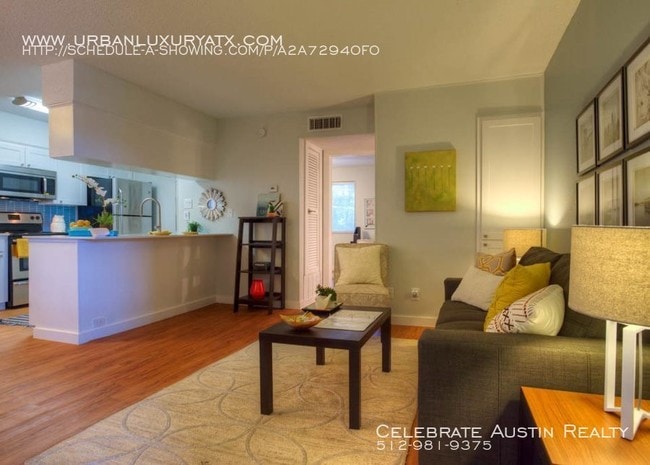 Building Photo - Duet on 39th