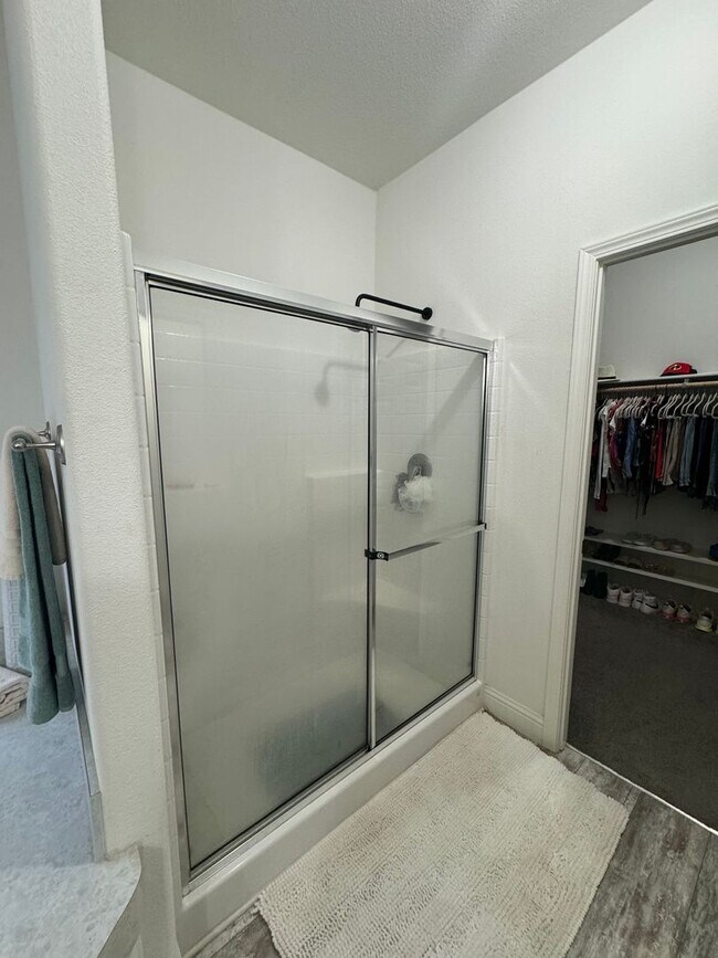 Building Photo - Ranch Style Home Here In the Heart of Perris