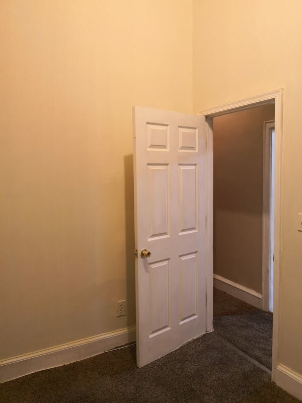 Building Photo - 6734 Torresdale Ave 1st floor