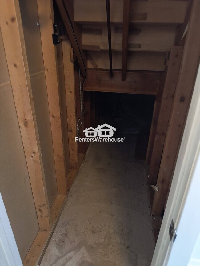 Building Photo - 5112 Millpond Pl