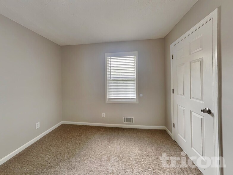 Building Photo - 1567 Kimberly Pl