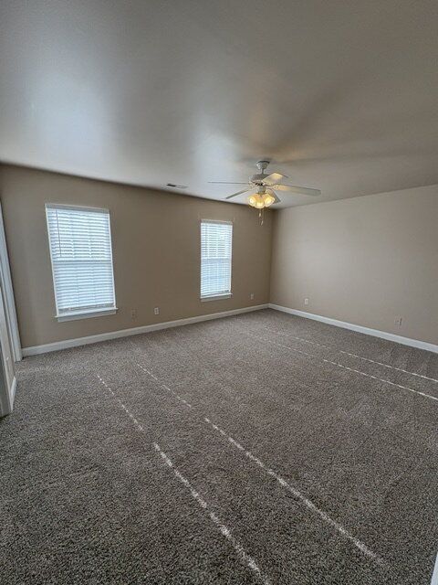 Building Photo - 4009 Lucerne Ct