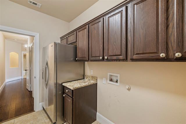 Building Photo - 7684 Fossil Ridge Dr