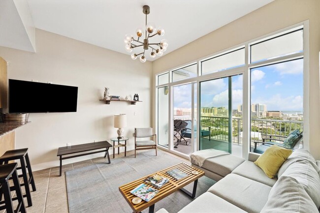 Building Photo - 500 Seawall Blvd