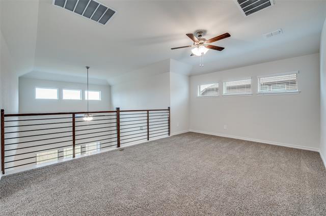 Building Photo - 1600 Bleriot Ct