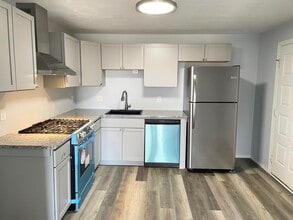 Building Photo - 1311 Hanover St