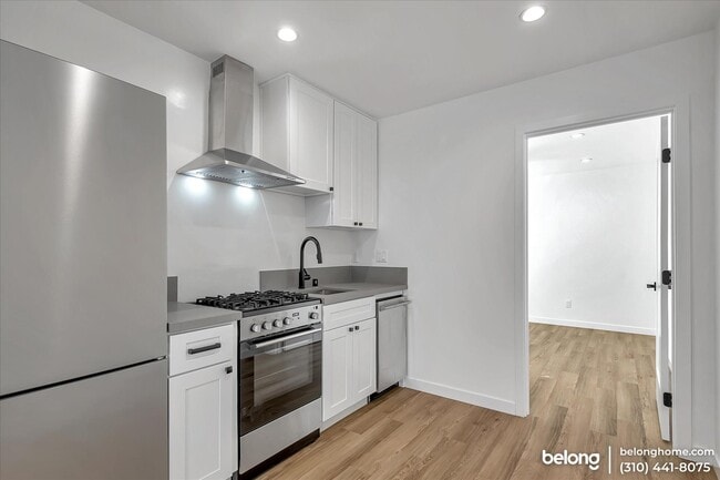 Building Photo - 22256 Avenue San Luis