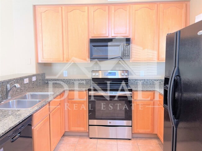 Building Photo - 4321 E Jasper Dr