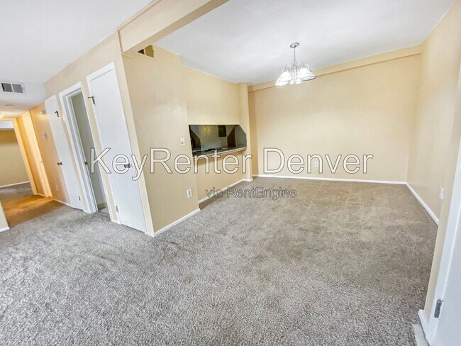 Building Photo - 12136 N Melody Dr