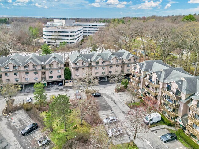 Building Photo - 97 Richards Ave