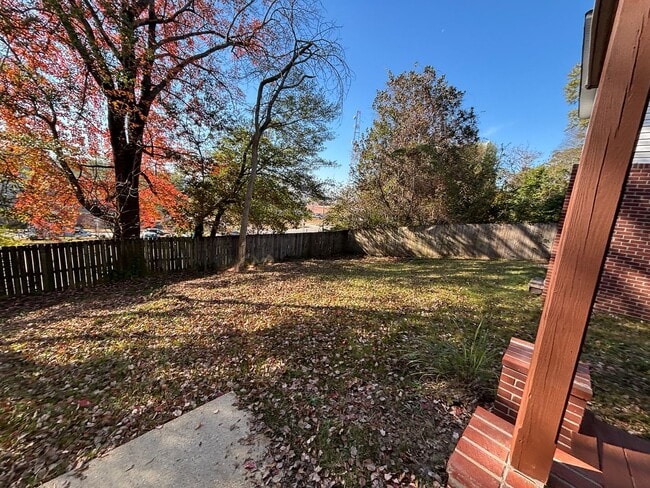 Building Photo - 1338 Virginia St