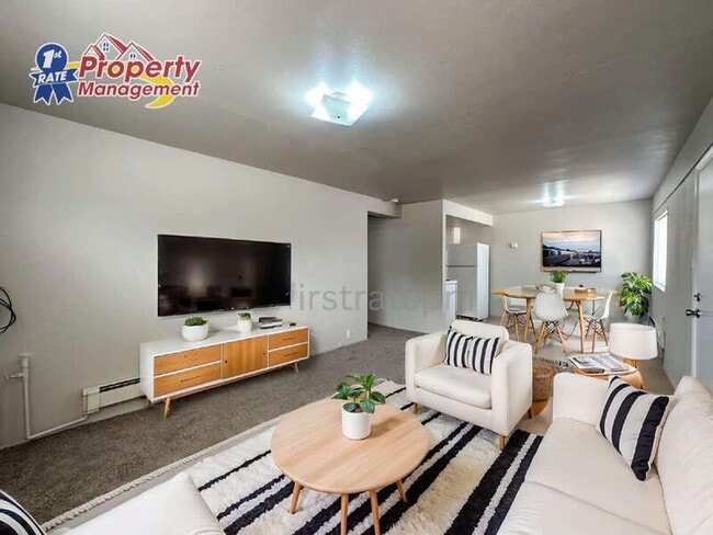 Building Photo - 1625 S Taggart St