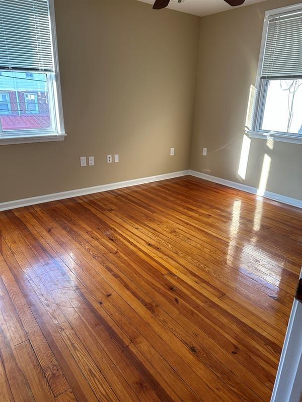 Building Photo - 11 N Warner Ave