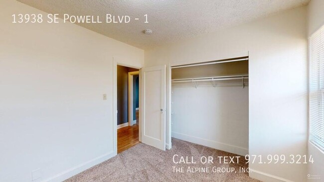 Building Photo - 13938 SE Powell Blvd