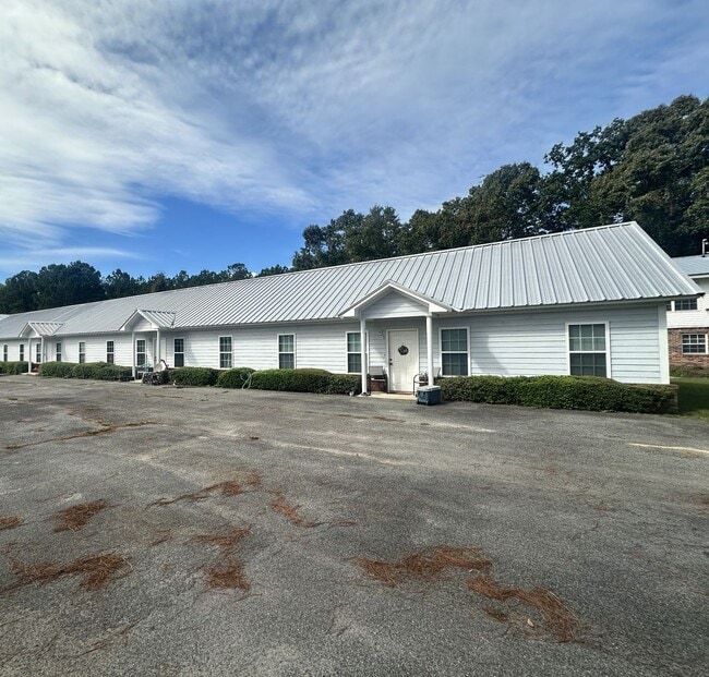 Building Photo - 2BD/1.5B Apartment in Adel