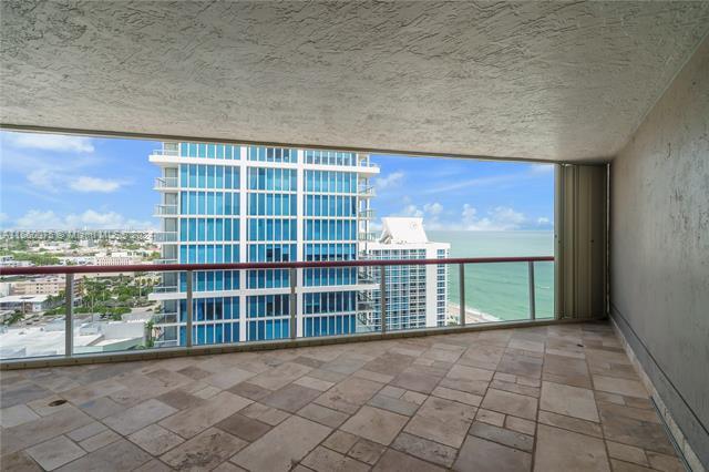 Building Photo - 6767 Collins Ave