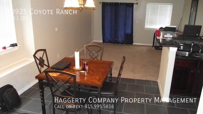 Building Photo - 10925 Coyote Ranch Ln