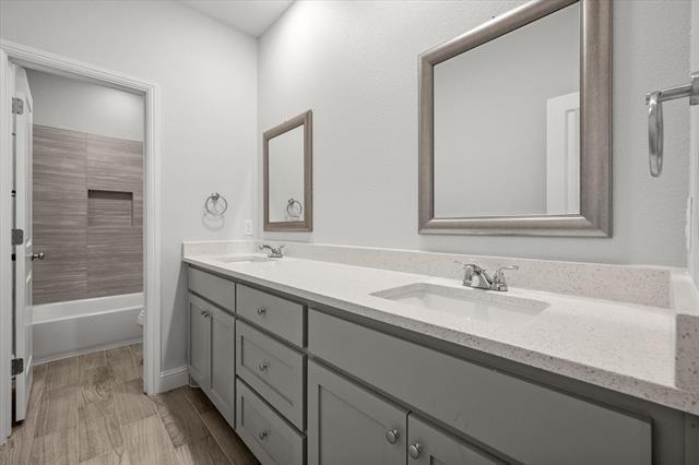 Building Photo - 2361 Spg Pk Blvd