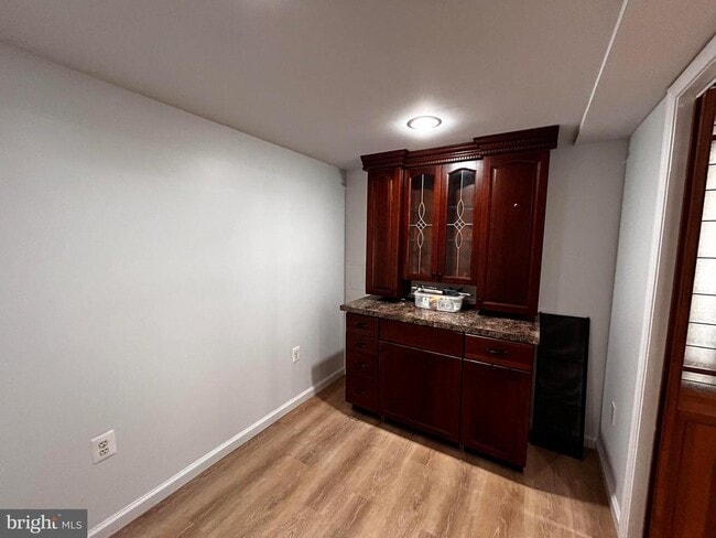 Building Photo - 112 Virginia Dr