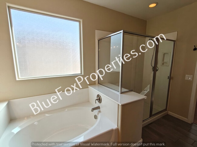 Building Photo - 8545 N Gaetano Loop