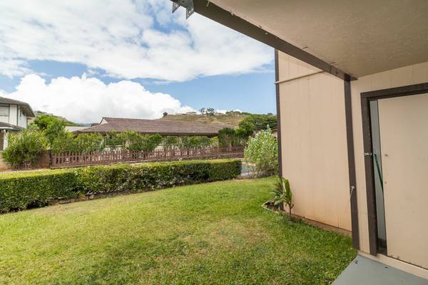 Building Photo - PEACEFUL SERENITY IN CHATEAU NEWTOWN AIEA 2BR/1.5BA/1PKG TOWNHOUSE (AIEA)
