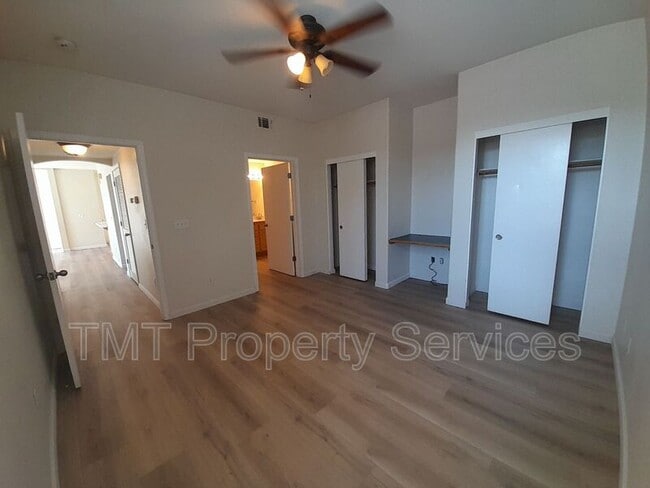 Building Photo - 310 E McCoy Ln