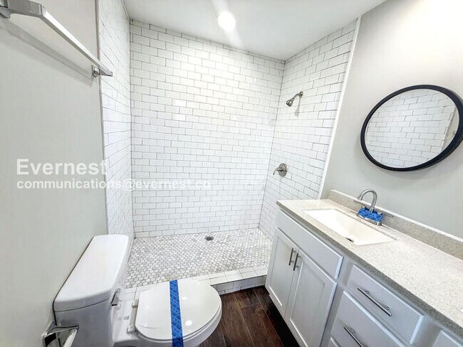 Building Photo - 8234 4th Ave S