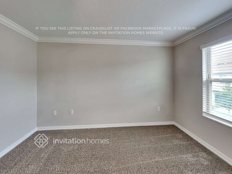 Building Photo - 8527 Campus Woods Way