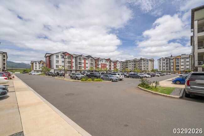 Building Photo - $3,500 / 3br - 1225ft2 - Modern New Build 3BR/2BA/2PKG immaculate unit in Nahele at Ho'opili