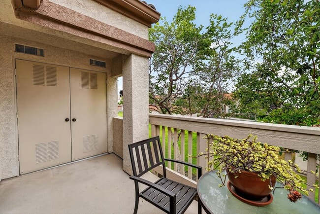 Building Photo - Gated Lake Forest Condo | Pool, Spa, Washer/Dryer & 3 Parking Spaces