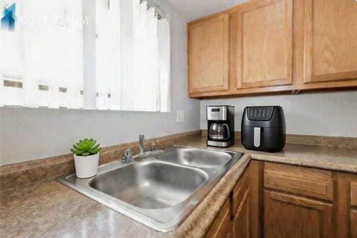 Building Photo - 3313 W Harmont Dr