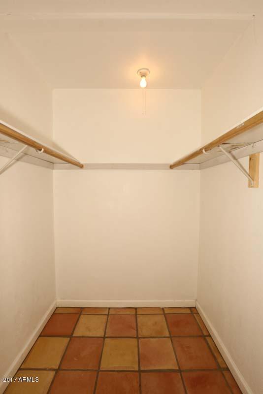 Building Photo - 5214 N 33rd St