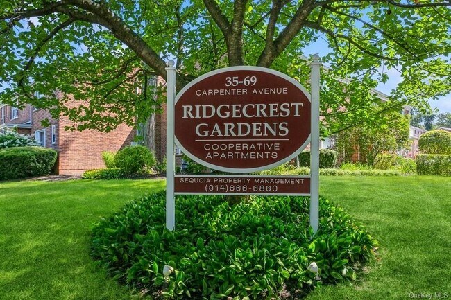 Primary Photo - 45 Carpenter Ave