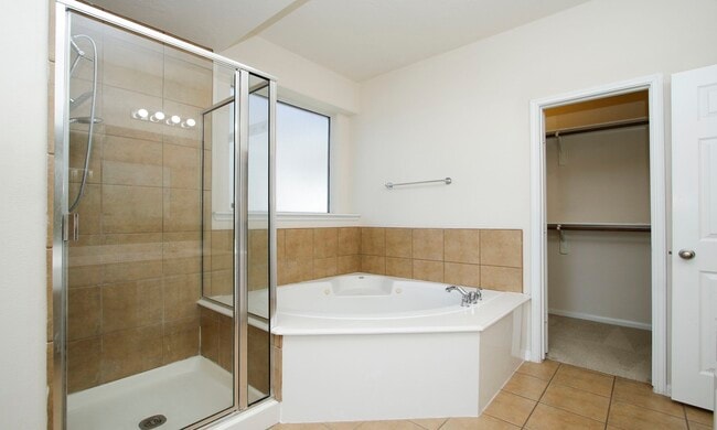 Building Photo - 17935 Gable Oak Ln