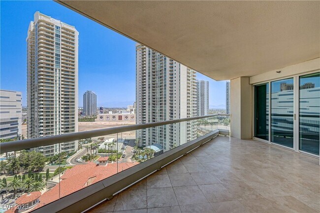 Building Photo - 2857 Paradise Rd