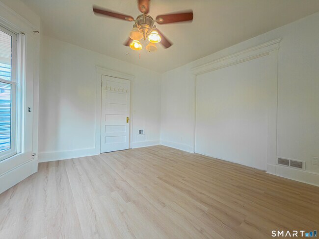 Building Photo - 445 Dixwell Ave