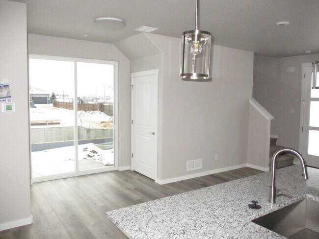 Building Photo - 3 Bed, 2.5 Bath Home in Berthoud - Built 2024 - 2-Car Garage, Home is facing the Mountains